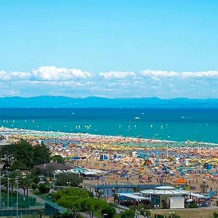 Hotel Nuovo - Piscina E Area Per Bambini 4*